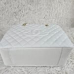 CHANEL GST 50995 Caviar Tote Bag - Image 24