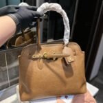 Miumiu Aventure nappa leather bag - Image 2