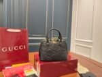 Gucci's new 1955 Shell Handbag - Image 2