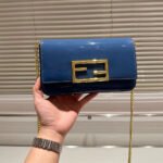 FENDI Chain Wallet Crossbody Bag - Image 3