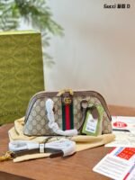 Gucci Shell Shoulder Bag - Image 9