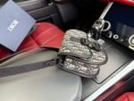 Dior Gallop OBLIQUE Messenger Bag - Image 6