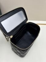 Chanel 24K Diamond Handle Box Bag 2878 - Image 7