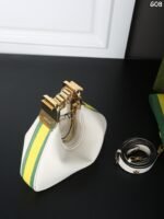 GUCCI Attache Biscuit Bag - Image 5