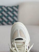 LOUIS VUITTON SKATE SNEAKERS - Image 12