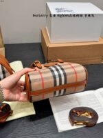 Burberry Highlands Bowling Bag with Equestrian Badge - Image 17