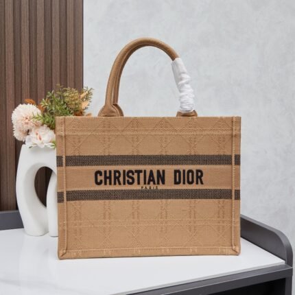 Dior Book Tote 1296 Medium 10A