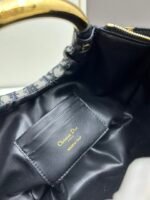 Dior 1681 Engraved Logo Adjustable Strap Shoulder Carryall Bag - Image 11