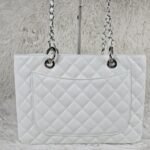 CHANEL GST 50995 Caviar Tote Bag - Image 30