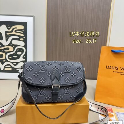 LV Diane Monogram