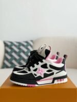 LOUIS VUITTON RUNNER TATIC sneakers - Image 2