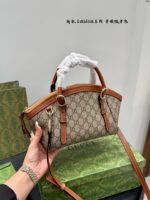 Gucci Emblem Collection New Dumpling Bag - Image 4