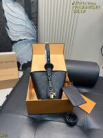 LV Pearlescent All In BB | 25FW Multi-Way Spacious Versatile Bag - Image 2