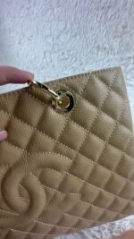 CHANEL GST 50995 Caviar Tote Bag - Image 41