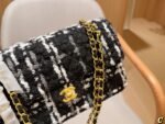 Chanel 25cm CF Sparkle Boucle Bag - Image 24
