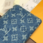 Louis Vuitton LV ippy Zipper Money Clip bags - Image 5