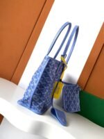 GOYARD's 2024 Ocean Theme - Image 3