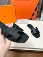 Hermes Slipper Sandals Shoes - Image 3