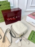 GUCCI Crossbody Camera Bag - Image 8