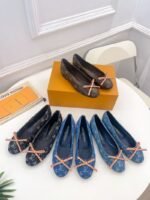 Louis Vuitton Slide Sandals Slipper - Image 2
