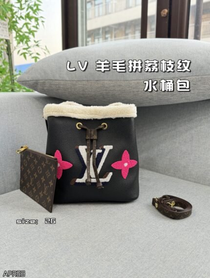Louis Vuitton Teddy Bucket