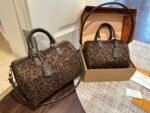 LV Keepall 30 Bandouliere - Image 3