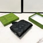 Gucci Logo Snap Closure Classic Wallet - Image 6