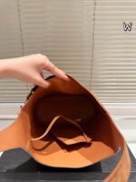 YSL Suede Tote Bag 32cm Ultra-Soft Microfiber - Image 7