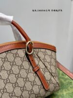 Gucci Emblem Collection New Dumpling Bag - Image 6