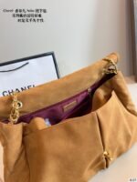 Chanel Vintage Suede Travel Bag 42cm 10A - Image 8