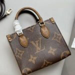 Louis Vuitton Onthego BB Handbag - Image 2