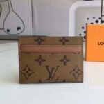 Louis Vuitton LV Card Holder - Image 7