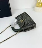 Chanel Runway 23K Flap Bag 4416 10A - Image 44