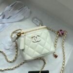 Chanel 24A Enamel CC Vanity Case 12cm Lambskin - Image 7