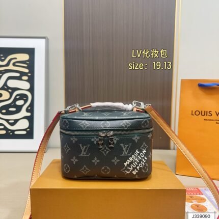 LV Cosmetic Bag | Edgy Design Spacious