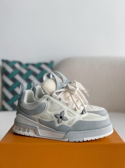 LOUIS VUITTON RUNNER TATIC Sneakers