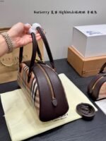 Burberry Highlands Bowling Bag with Equestrian Badge - Image 7