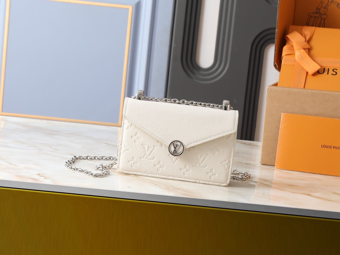 914598fa7d283f75f4b99d8004cdfe55722482611786135ad51eb249bb3c97b9 LV OpulenceStyle M13569 Monogram Empreinte Rosy Chain Wallet - Image 1