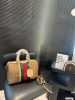 Gucci Gucci Pillow Bag
