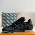 Louis Vuitton LV  TRAINER - Image 6