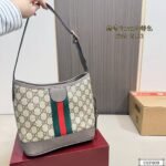 GUCCI Tote Bag, Style No. 255 - Image 3