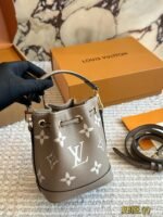 Louis Vuitton Nano - Image 4