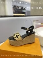 Louis Vuitton Slide Sandals Slipper - Image 5