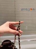 Chanel Lambskin Mini Vanity Case 10cm - Image 14