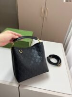 Gucci Emblem Bucket Tote Bag - Image 8