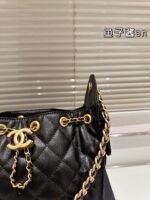 Chanel 25S Caviar Grain Hobo Bag - Image 10
