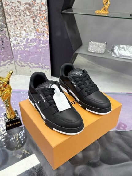 Louis Vuitton LV Trainer Maxi Boardshorts Sneakers shoes