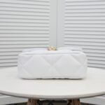 Chanel Lambskin Quilted Small 19 Flap Shoulder Bag Handbag - Image 4