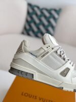 LOUIS VUITTON TRAINER SNEAKERS - Image 7