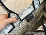 Dior Book Tote Bag Handbag - Image 9